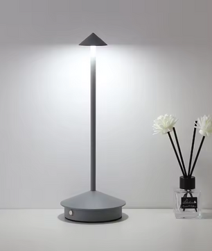 Draadloze LED Tafellamp – Oplaadbaar & Dimbaar, Modern Design