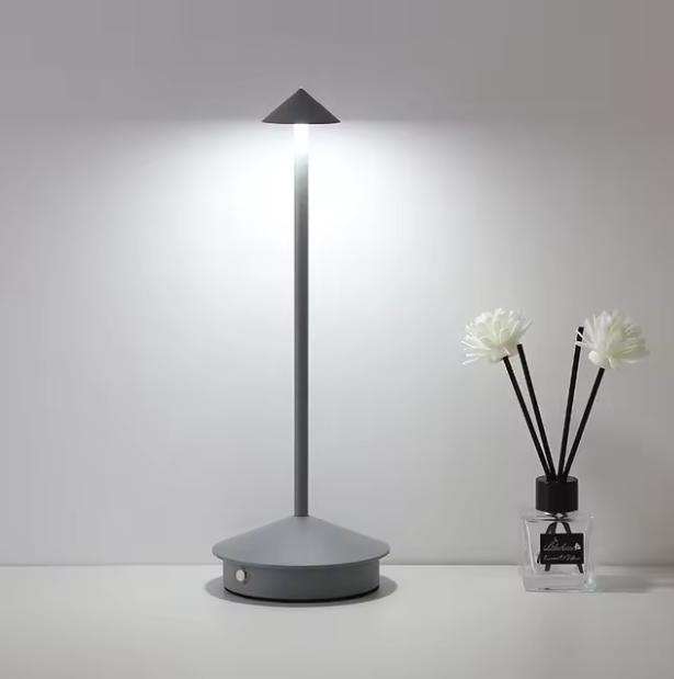 Draadloze LED Tafellamp – Oplaadbaar & Dimbaar, Modern Design