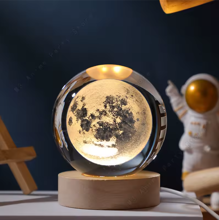 Kristallen 3D Bol Nachtlamp – LED, USB-Voeding & Houten Basis