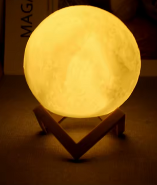 Maanlamp 8 cm – LED Nachtlamp met Standaard voor Slaapkamer & Decoratie