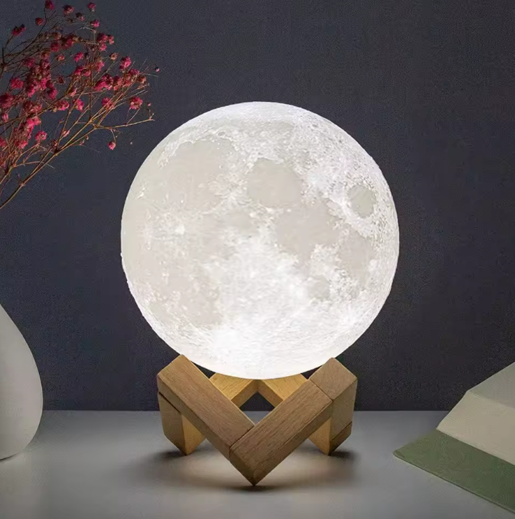 Maanlamp 8 cm – LED Nachtlamp met Standaard voor Slaapkamer & Decoratie