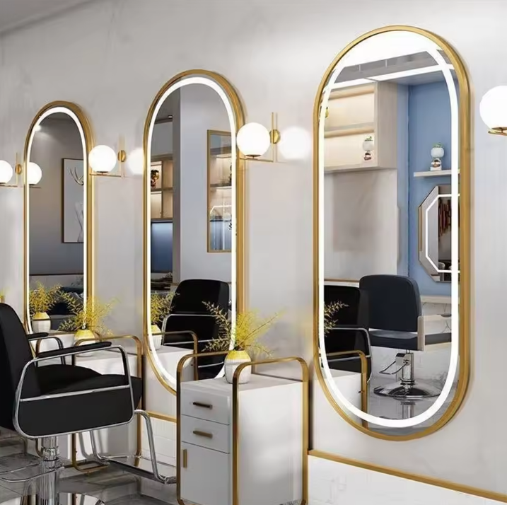 Ovale LED Badkamerspiegel – Gouden Frame, Anticondens & Dimbaar
