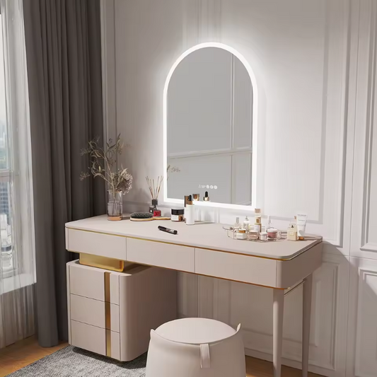 Slimme LED Badkamerspiegel – Gebogen Design, Dimbaar & Anticondens