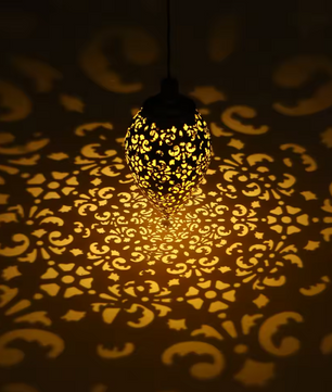 Solar Olijfvorm Hanglantaarn – LED Tuinlamp, Waterdicht & Decoratief