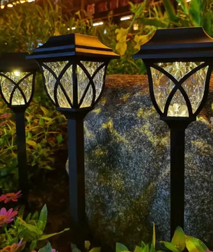 Set van 10 Solar Tuinlampen – LED Padverlichting & Gazonlampen, IP67 Waterdicht