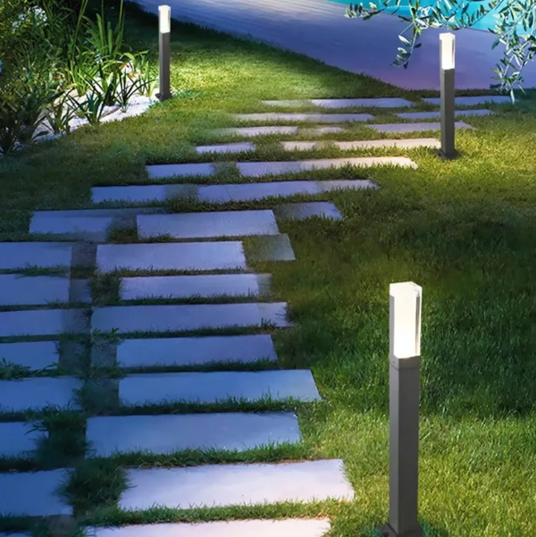 Waterdichte LED Gazonlamp – 10W Buitenverlichting van Aluminium & Acryl, Modern en Energiezuinig
