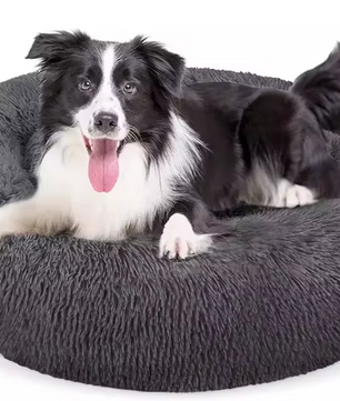 Rond Pluche Honden- en Kattenbed – Warm, Zacht & Wasbaar Nest