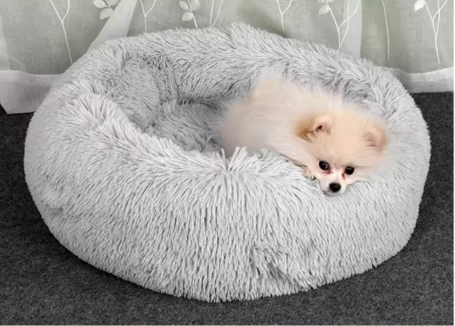 Rond Pluche Honden- en Kattenbed – Zacht, Warm & Comfortabel