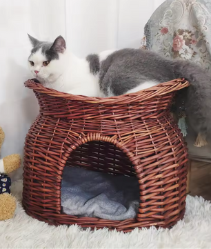 2-laags Rotan Kattenhuis – Verhoogd Kattenbed met Kussens