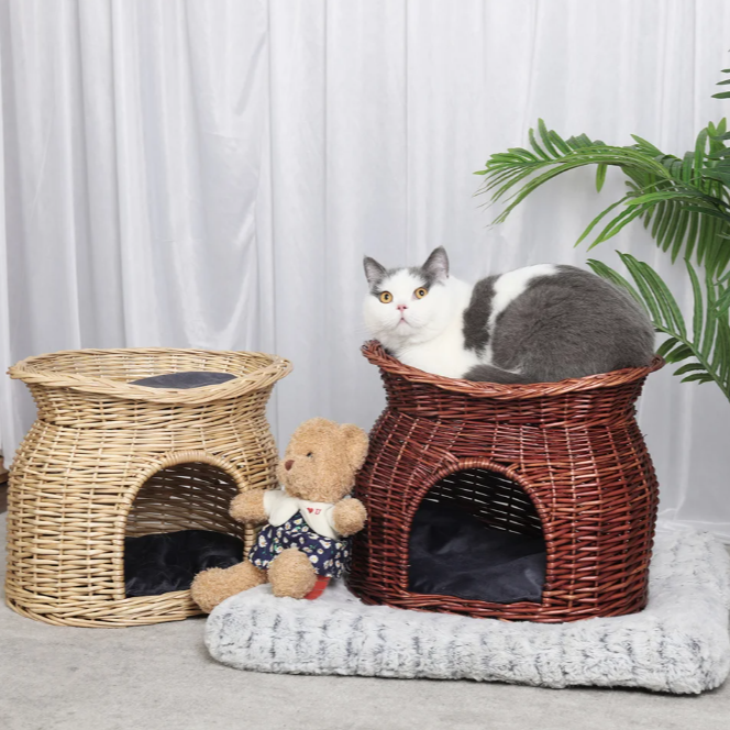 2-laags Rotan Kattenhuis – Verhoogd Kattenbed met Kussens