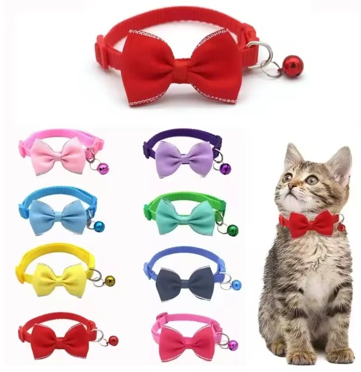 Verstelbare Kattenhalsband met Vlinderdas & Bel – Stijlvol en Comfortabel