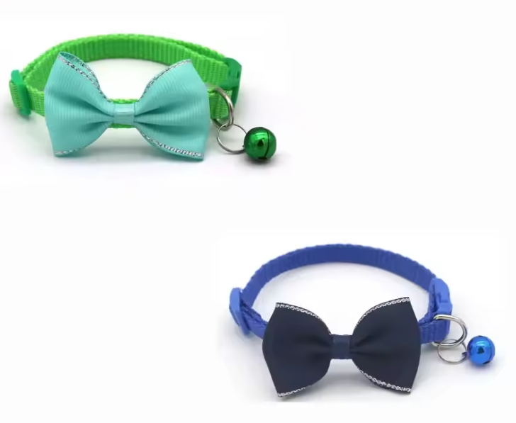 Verstelbare Kattenhalsband met Vlinderdas & Bel – Stijlvol en Comfortabel