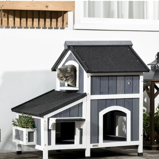 2-laags Houten Kattenhuis – Weerbestendig Buitenhuis met Asfaltdak & Meerdere Ingangen
