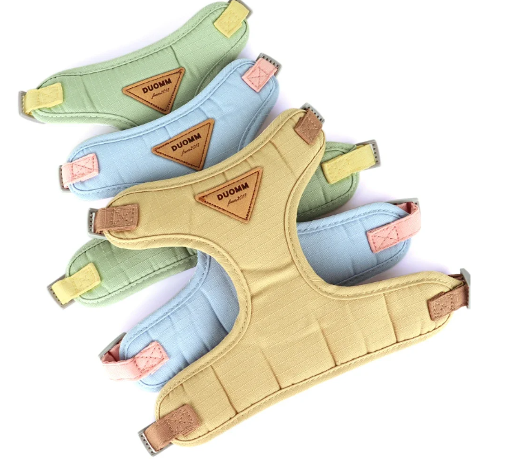 Ademend Honden- en Kattenharnas met Riem – Nylon Mesh & Suède, Verstelbaar en Comfortabel