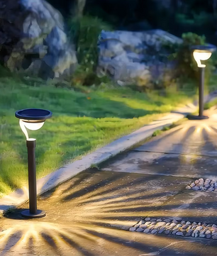 Solar LED Tuinlamp – Superheldere Zonnelamp voor Gazon, Pad & Binnenplaats, Waterdicht en Energiezuinig