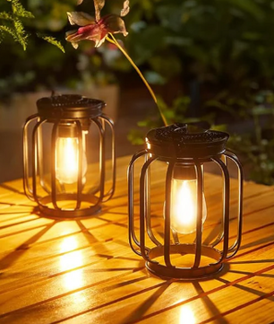 Solar LED Tuinlantaarn – Hangende Waterdichte Retro Metalen Lamp met Warm Wit Licht