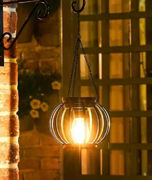 Solar LED Tuinlantaarn – Hangende Waterdichte Retro Metalen Lamp met Warm Wit Licht