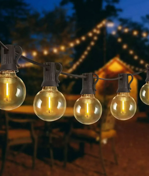 Solar Slingerlicht 12 m – 30 LED G40 Bollen, USB & Zonne-energie, Waterdicht en Breukvast