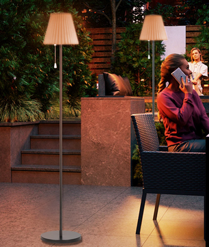 Solar LED Vloerlamp – Oplaadbaar met USB & Afstandsbediening, RGB & Warm Licht
