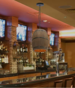 Vintage Houten Wijnvat Hanglamp – Industriële Plafondlamp met Metaal