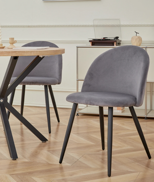 Set van 4 Fluwelen Eetkamerstoelen – Modern Design & Metalen Onderstel, Comfortabel en Stijlvol