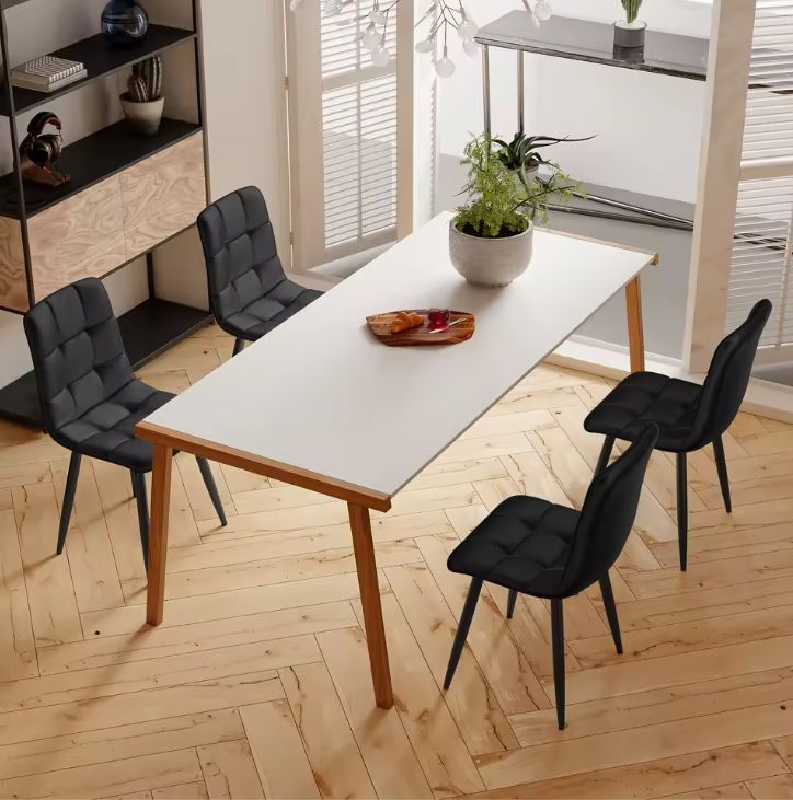 Set van 4 Moderne Eetkamerstoelen – Fluwelen Zitting & Metalen Frame, Elegant en Comfortabel