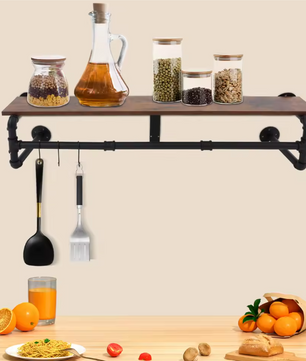 Wandkapstok met Plank en 3 Haken – Industrieel Wandrek met Kledingroede