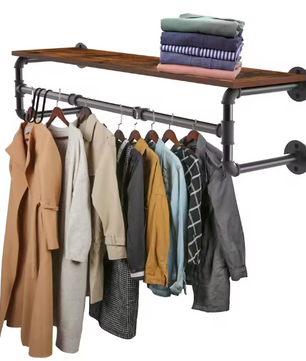 Industriële Wandkapstok met Houten Plank – Kledingrek van Metaal & Hout