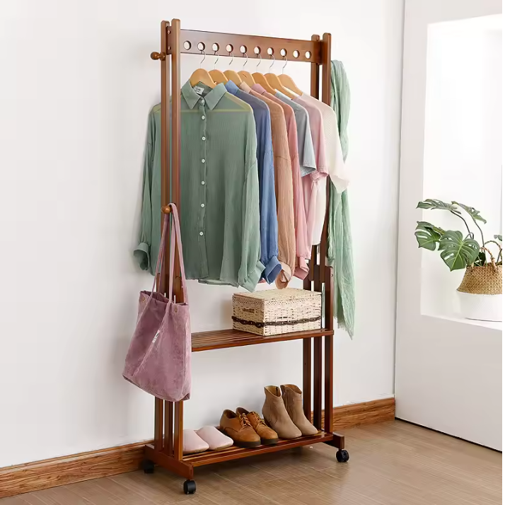 Vrijstaand Bamboe Kledingrek met Haken, Legplanken & Wielen – Vintage Walnoot Design, 104×32,2×166 cm