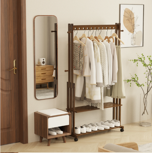 Vrijstaand Bamboe Kledingrek met Haken, Legplanken & Wielen – Vintage Walnoot Design, 104×32,2×166 cm