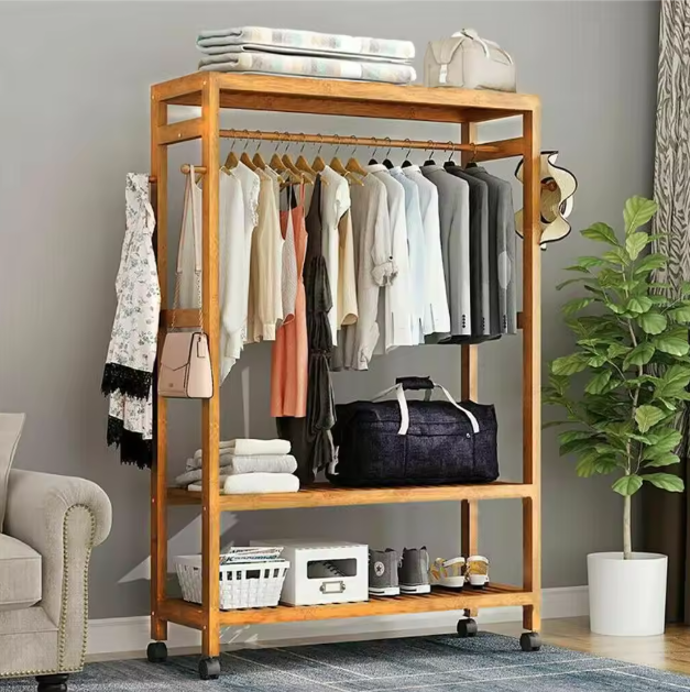 Bamboe Kledingrek met Haken, 3 Legplanken & Wielen – Vrijstaand, 80×35×165 cm
