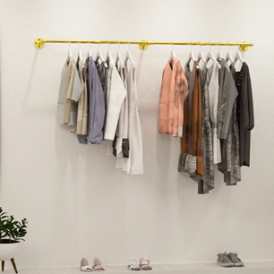 Wandmontage Kledingrek – Industrieel Buisontwerp met Haken & Ruimtebesparend Design