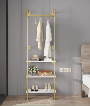 Industriële Wandkapstok met Kledingrail & 3 Planken – Gouden Buisontwerp 61×31×178 cm