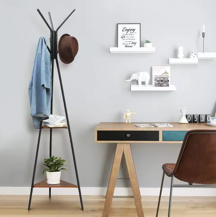 Vrijstaand Kledingrek met Kapstok en Vintage Legplanken – Industrieel Design