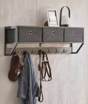 Wandkapstok met 3 Opbergmanden & 7 Haken – MDF & Metaal, Compact en Stijlvol