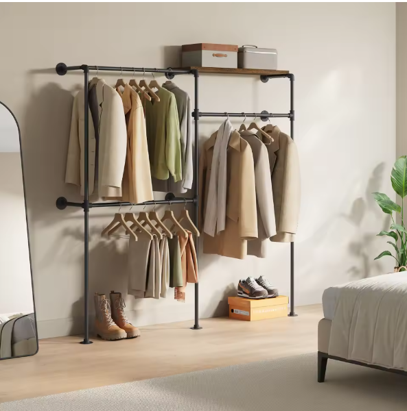 Industrieel Wandrek Kledingkast – Open Wardrobe met Planken & Kledingroede