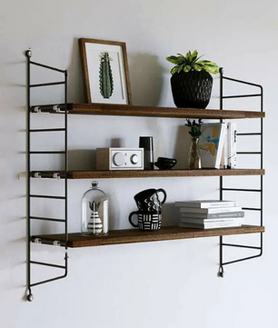 3-Lagen Industrieel Wandrek – Verstelbare Houten Planken & Metalen Frame