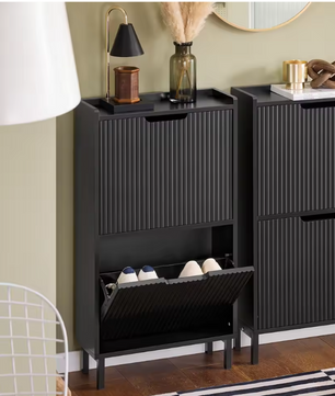 Smalle Schoenenkast met 2 Kleplades – Zwart MDF & Metaal, 50x90x19 cm