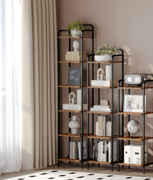 Smalle Industriële Boekenkast – Metalen Frame & Houten Planken, Modern en Ruimtebesparend