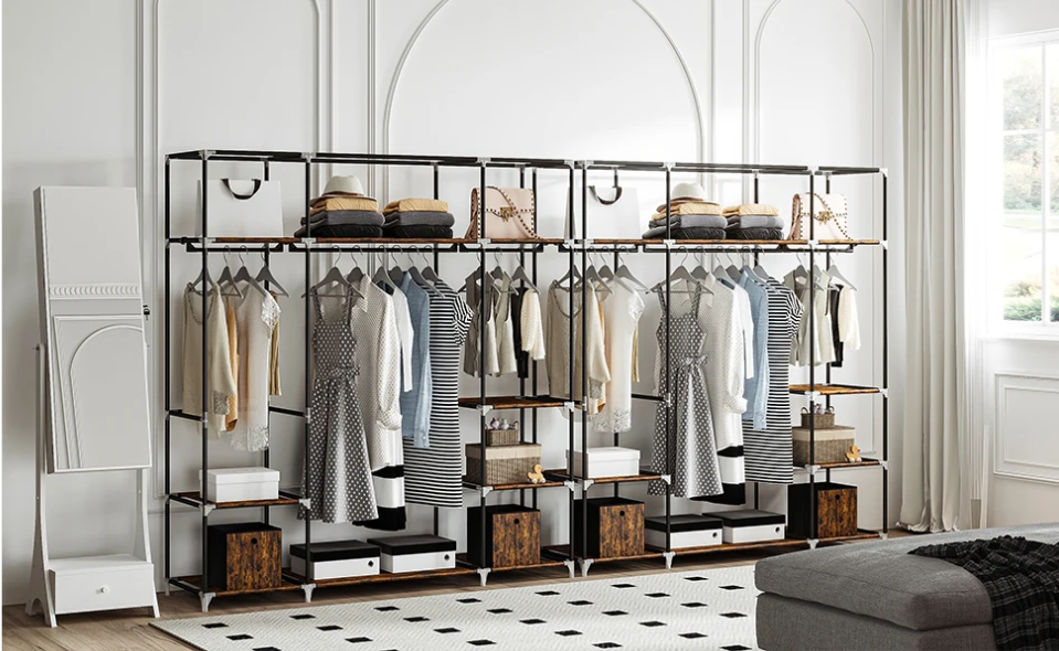 Vrijstaande Kledingkast met 3 Kledingroedes en Stoffen Planken – Metalen Frame en Open Ontwerp