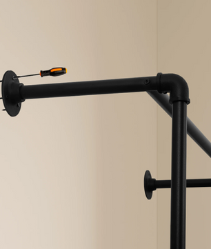 Wandgarderobe met Planken – Industrieel Kledingrek van Metaal en Hout 130×187×130 cm