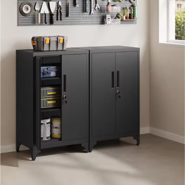 Zwarte Metalen Opbergkast met 2 Deuren en Verstelbare Planken – 40x60x90 cm