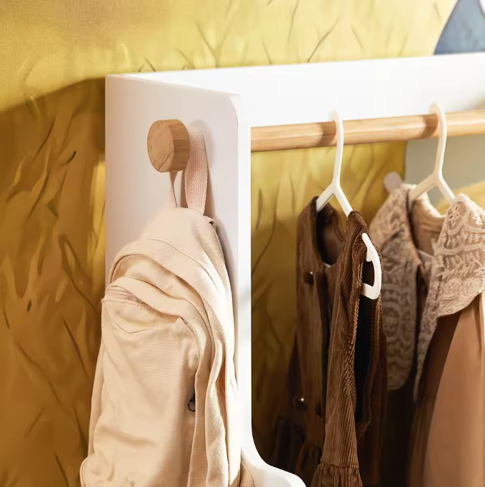 Kindergarderobe met 2 Haken en Opberglades – MDF en Bamboe Kast voor Kinderkamer