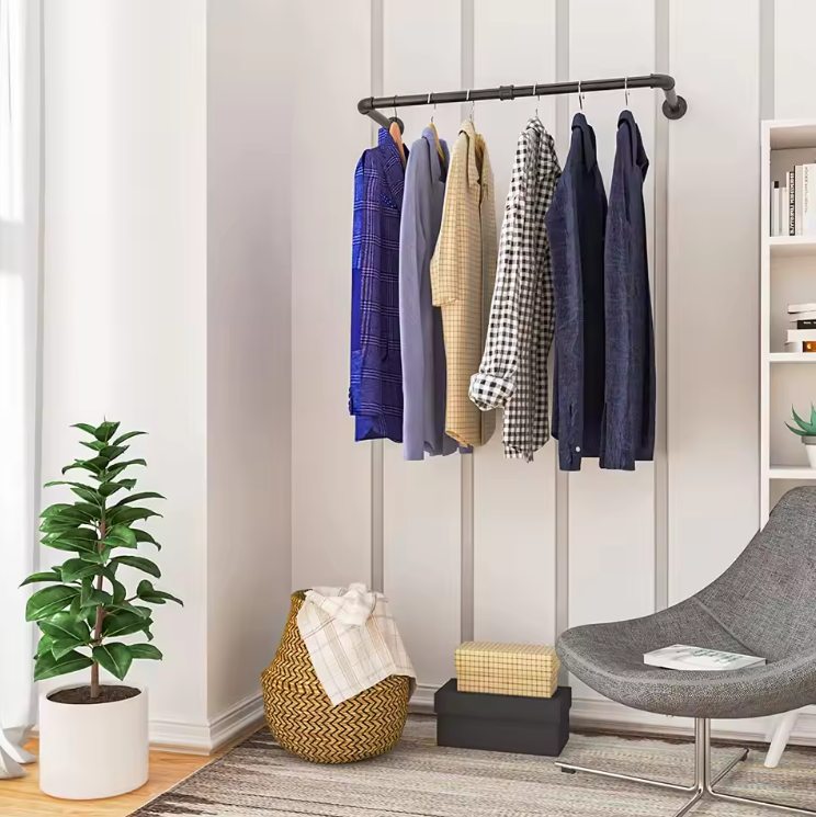 Industriële Wandgemonteerde Kledingrail – Metalen Kledingrek 79/100 cm