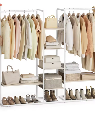 Open Kledingrek met 6 Planken en 2 Kledingstangen – Staal enHout, Modern Ontwerp met Haken