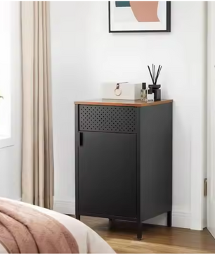 Industriële Metalen Opbergkast – Stalen Dressoir met Houten Deur