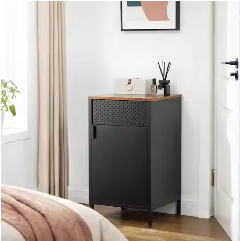 Industriële Metalen Opbergkast – Stalen Dressoir met Houten Deur