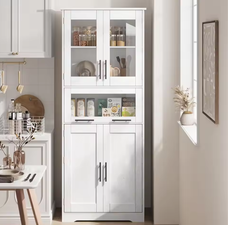 Hoge Opbergkast met Glazen Deuren – Vrijstaand en Verstelbare Planken