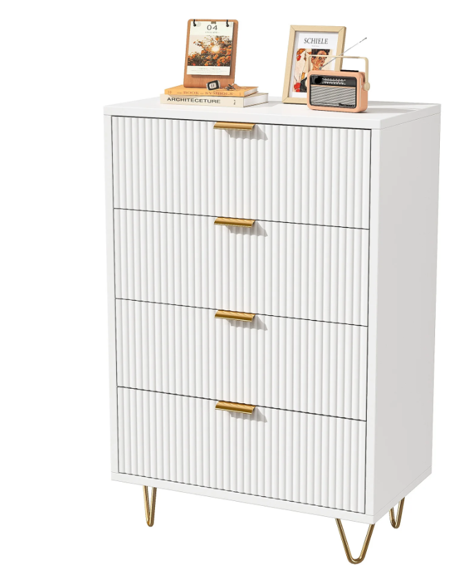 Moderne Witte Ladekast – 4 Lades met Metalen Handgrepen en Poten