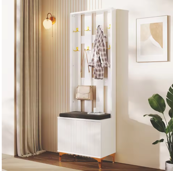 Wandkapstok met Kast, Bankje en Kussens – Moderne Haloplossing met Gouden Details, Wit